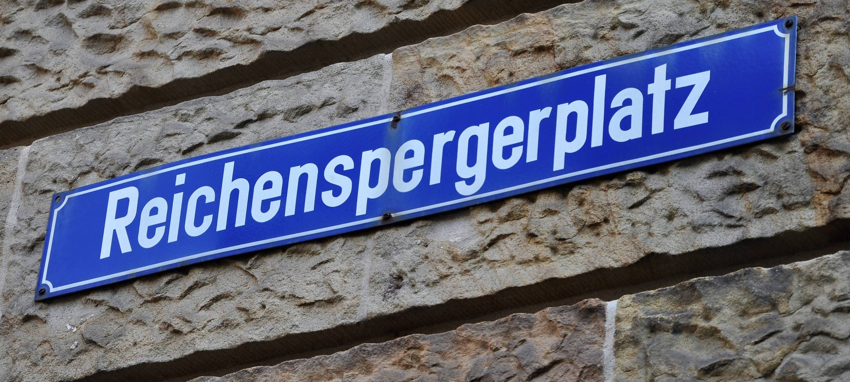 Haltestelle Reichenspergerplatz soll barrierefrei werden