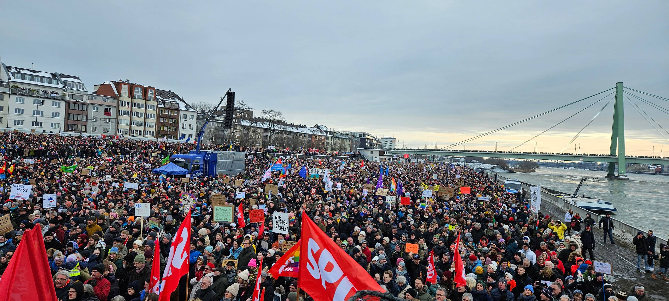 So war die Demo gegen Rechts in Deutz