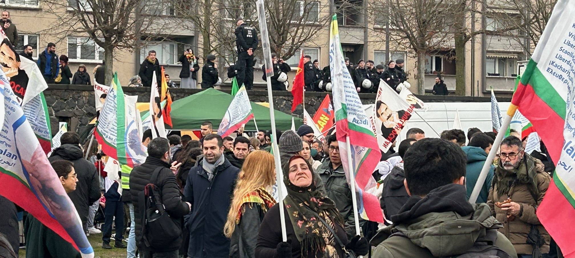 Pro-kurdische Demonstration auf der Deutzer Werft