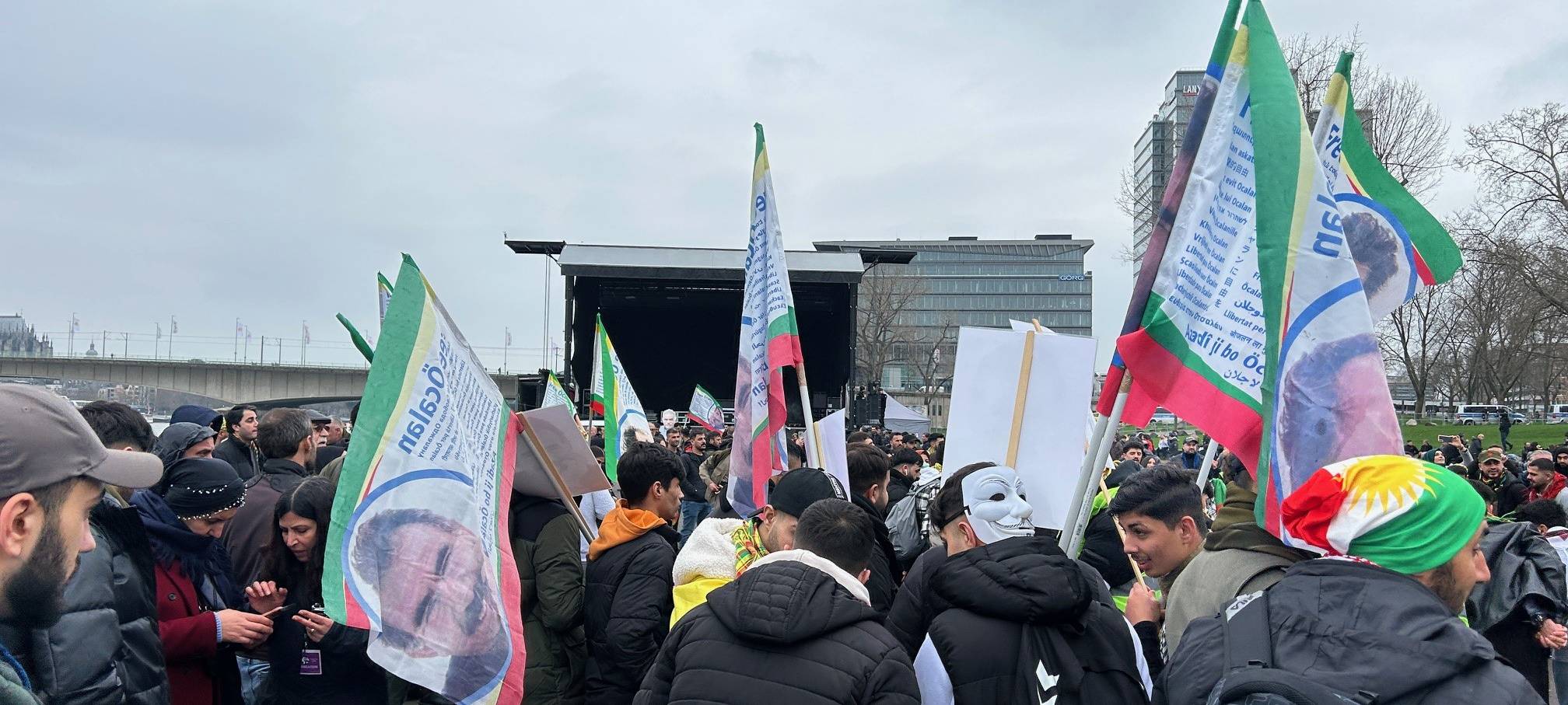 Pro-kurdische Demonstration auf der Deutzer Werft