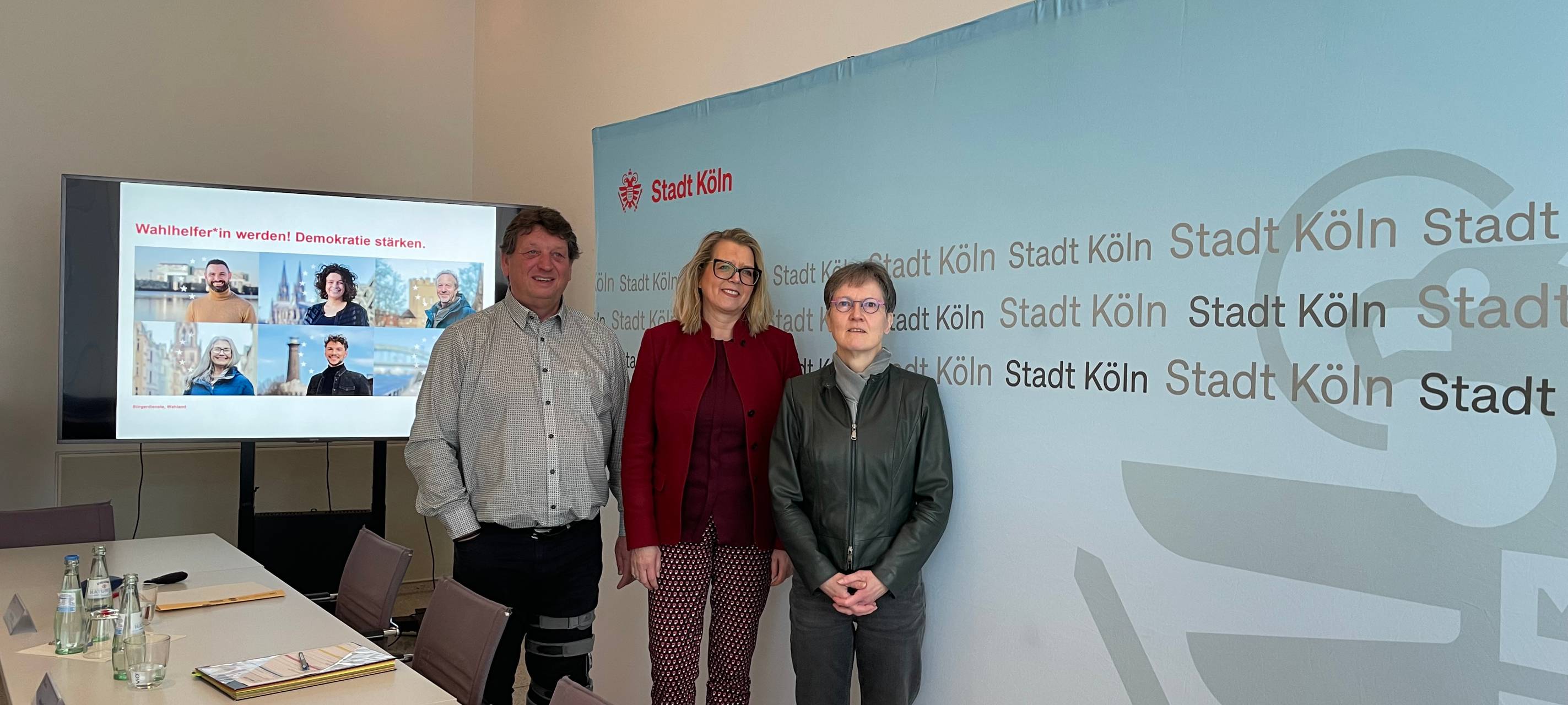 Stadt sucht nach ehrenamtlichen Wahlhelfenden