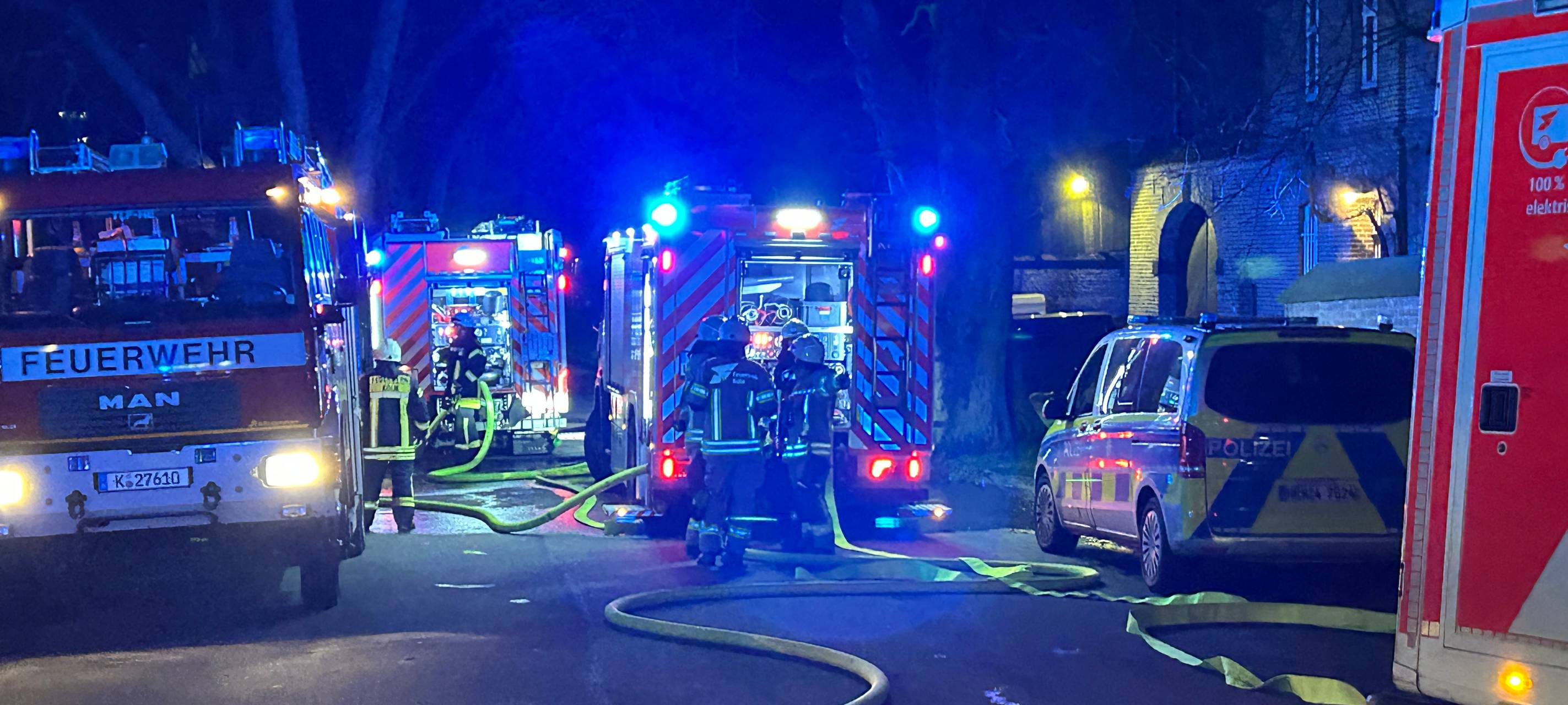 Feuer mit Schwerverletztem in Braunsfeld