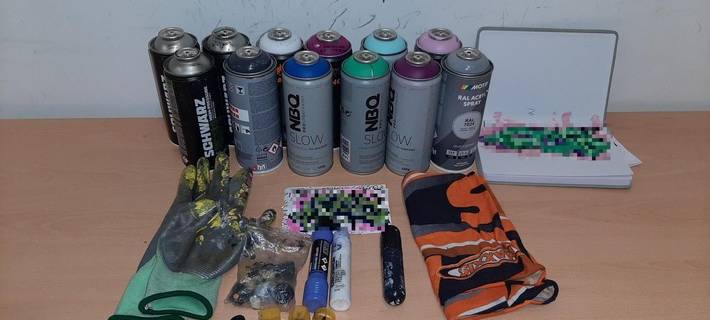 Graffiti-Sprayer in Porz sorgen für Bahnchaos