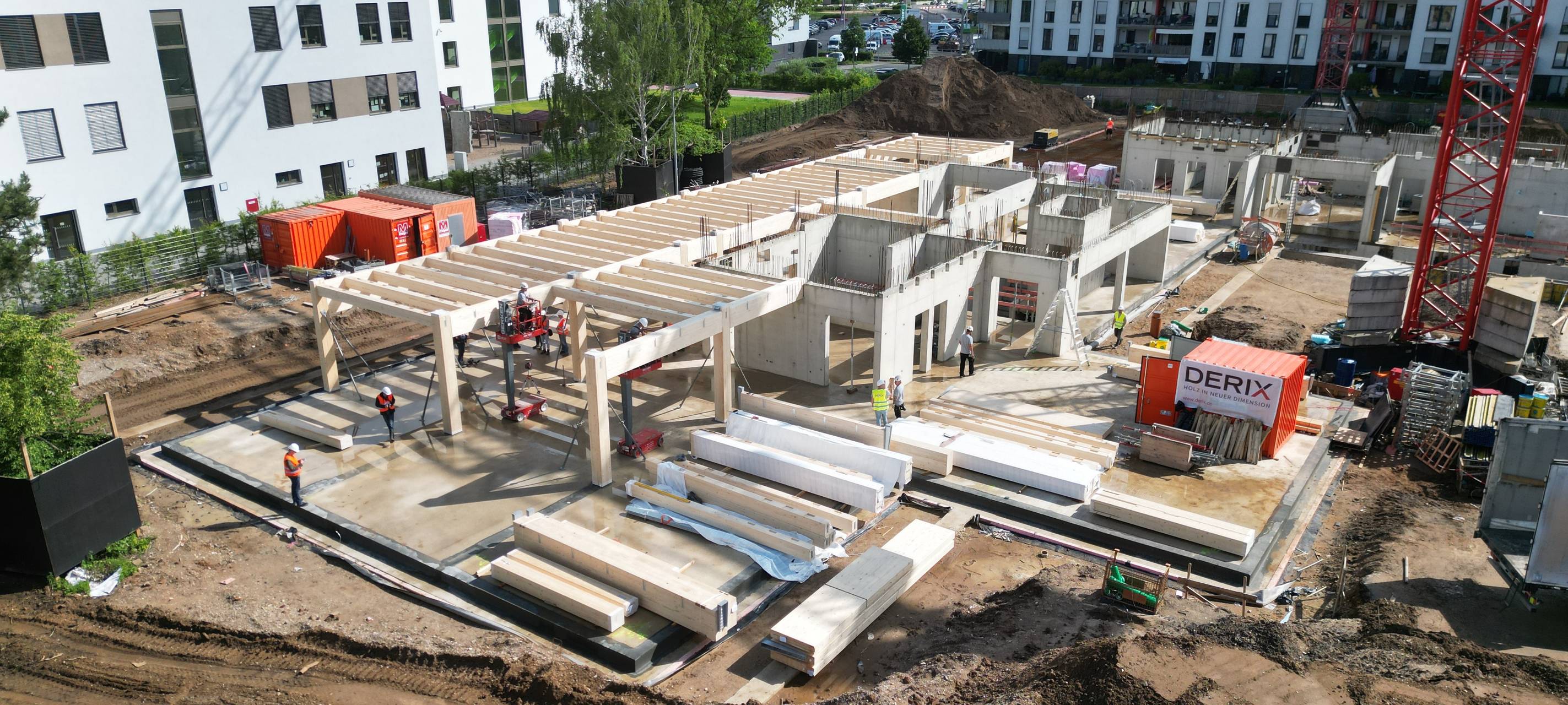 Deutschlands größte Holzhybrid-Schule
