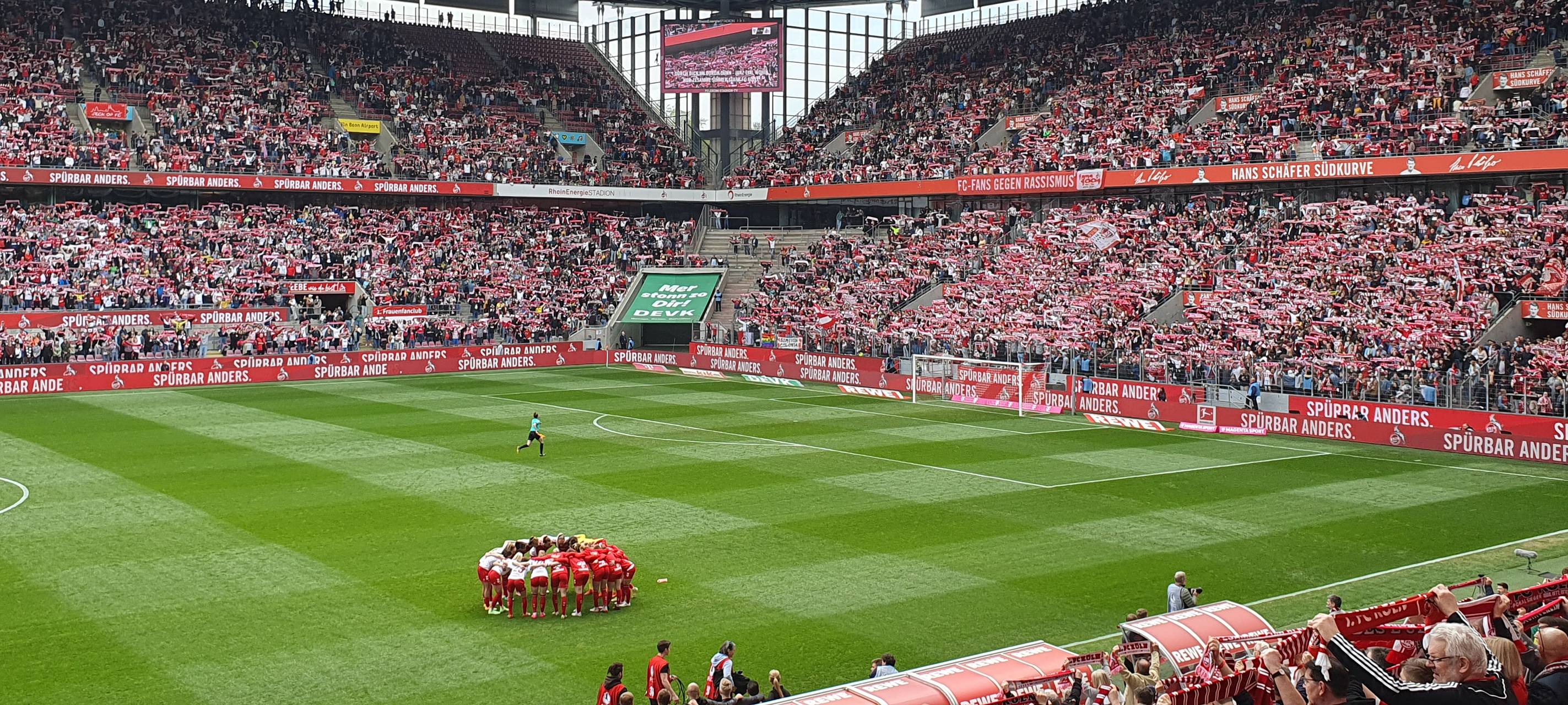 FC-Frauen im Stadion