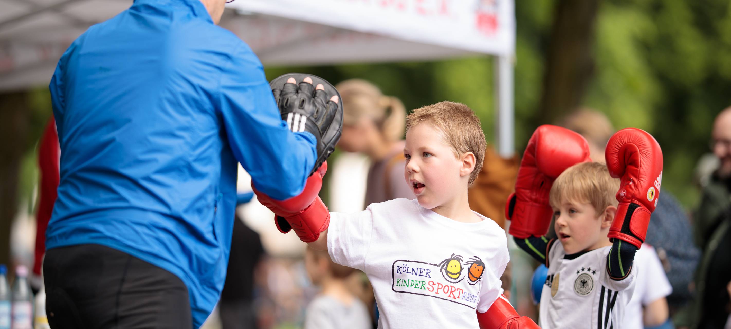7000 Pänz beim KinderSportFest in Müngersdorf