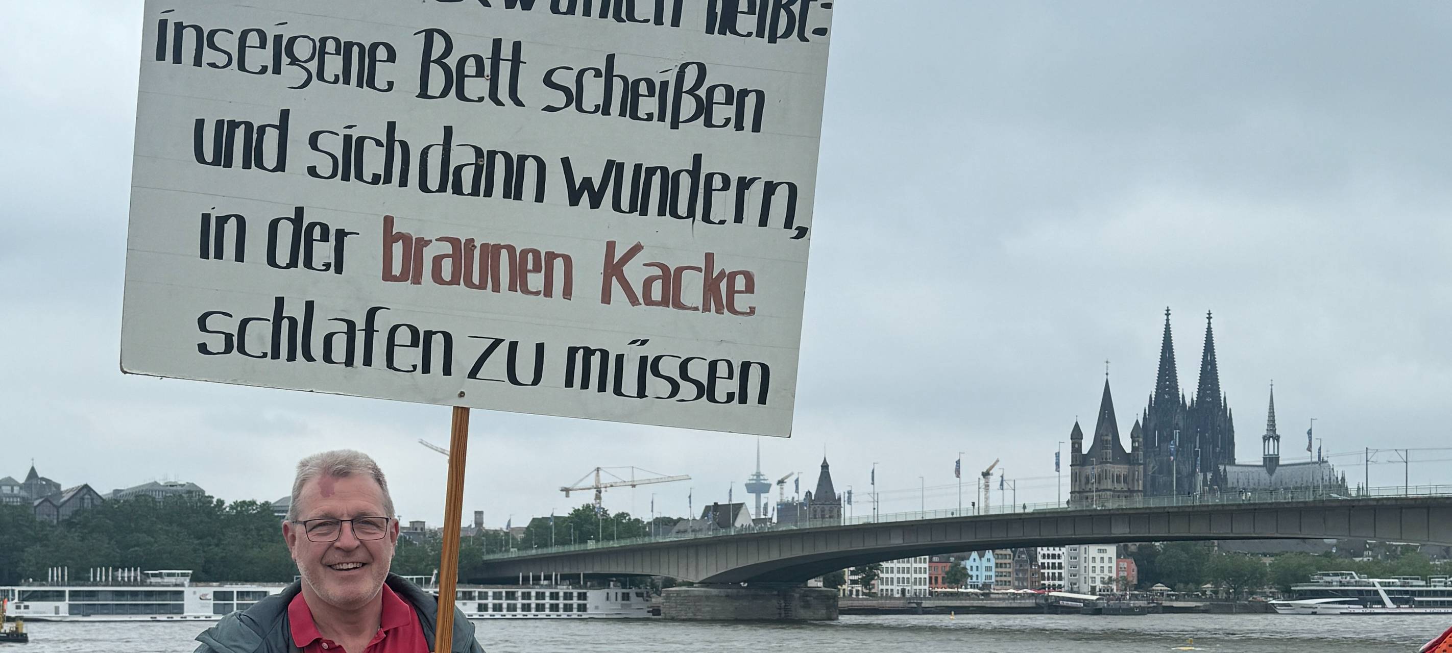 Tausende an der Deutzer Werft - Arsch huh gegen Rechtsextremismus
