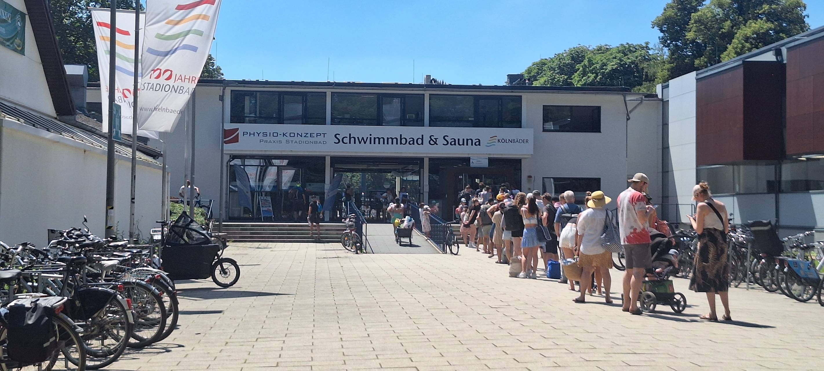 Kritik an unklaren Öffnungszeiten der KölnBäder