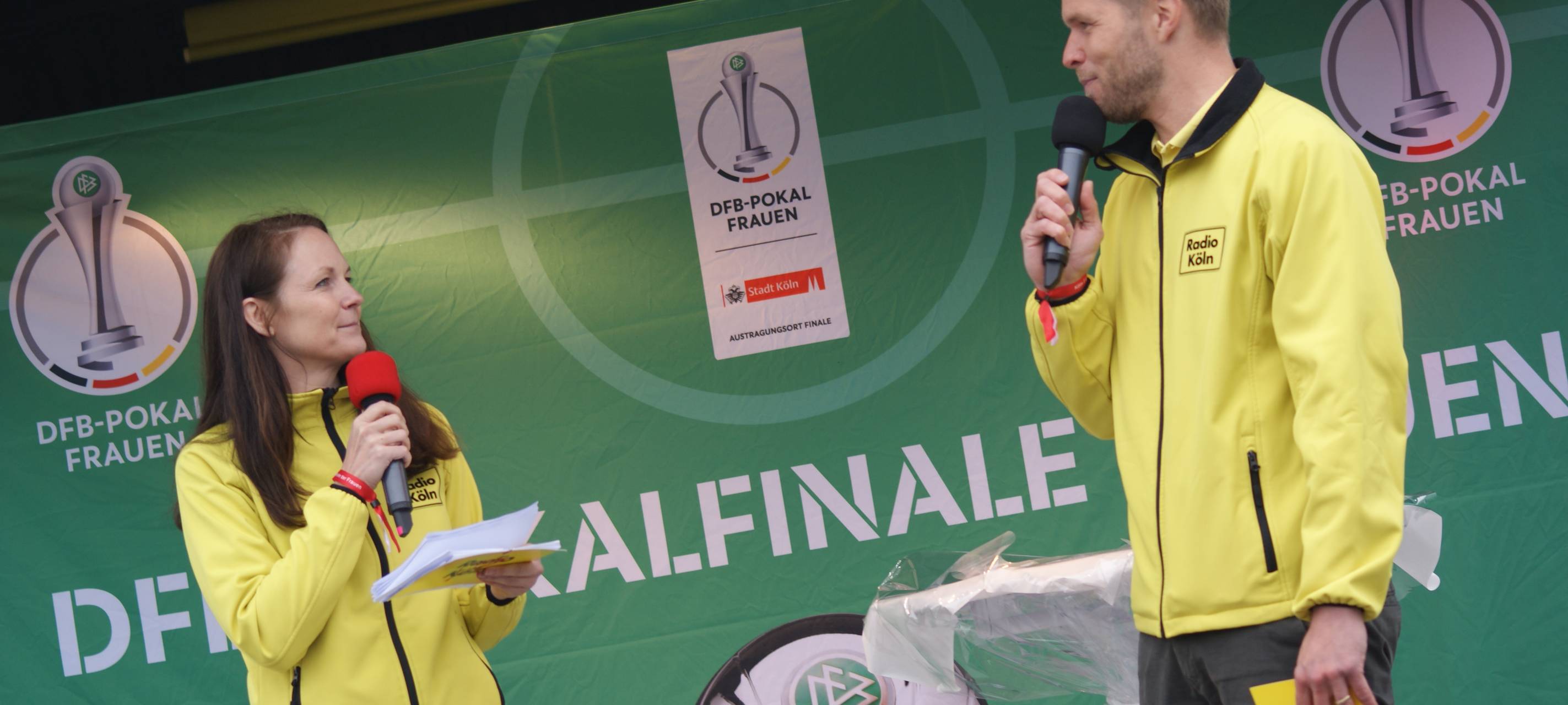 VfL Wolfsburg holt Titel in Köln