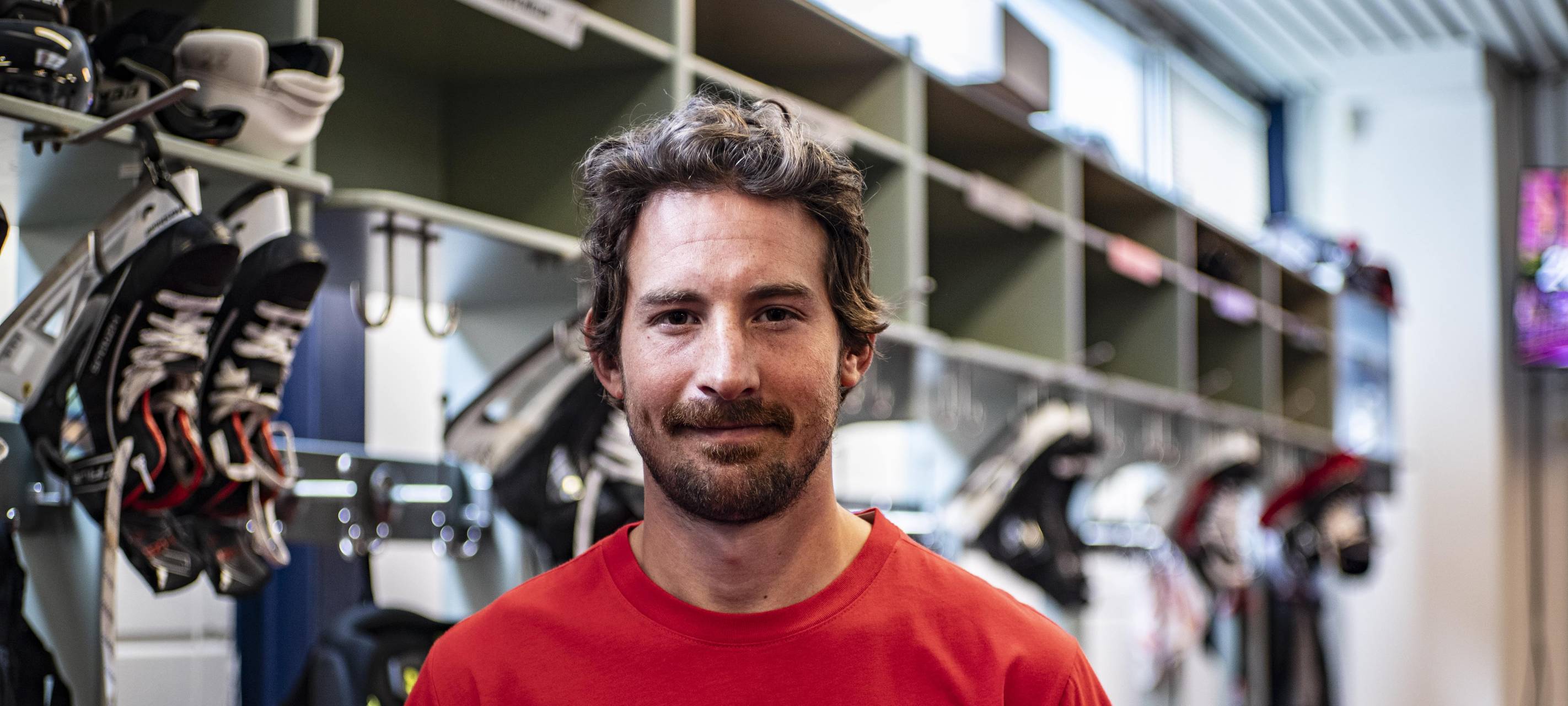 KEC verpflichtet Adam Almquist