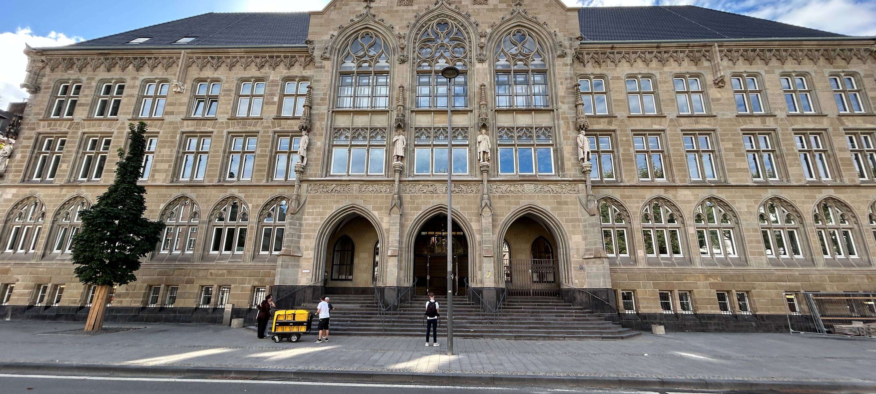 Sanierung des Hansa-Gymnasiums nach neun Jahren fertig