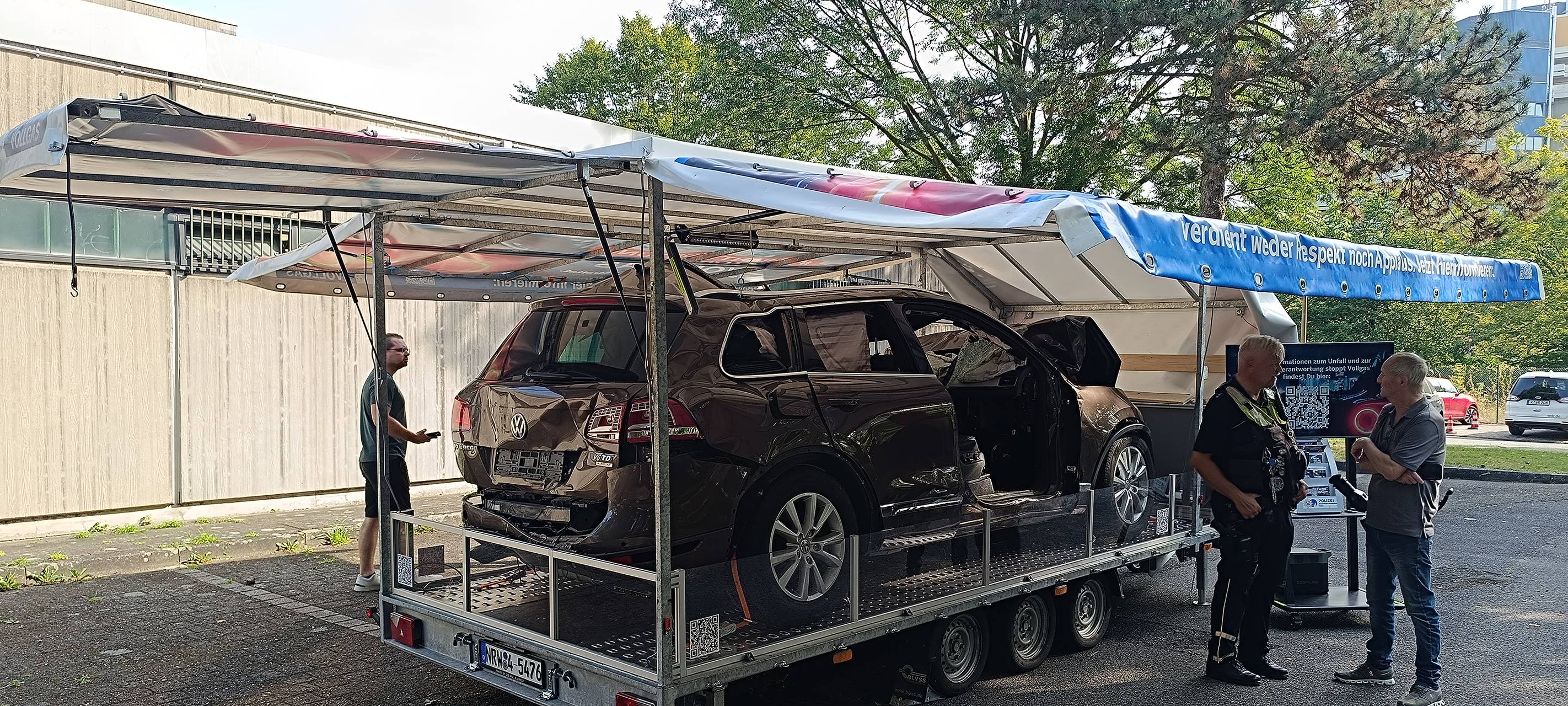Autorennen - Polizei will Schüler abschrecken