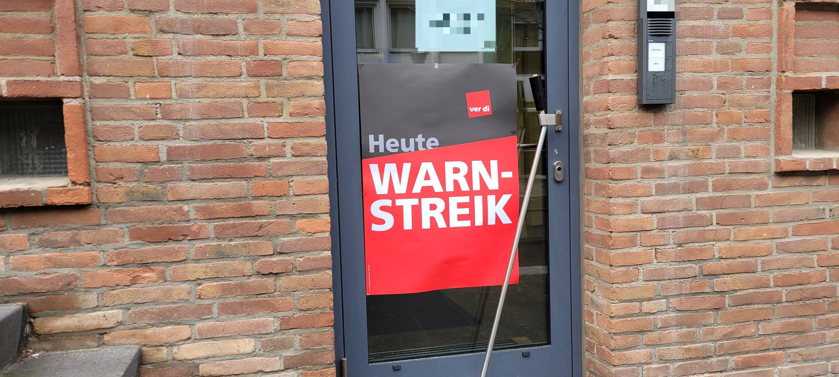 Warnstreik und Demo in Köln bei der Telekom