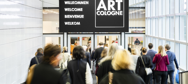 Tausende Kunstfans bei Art Cologne 2024