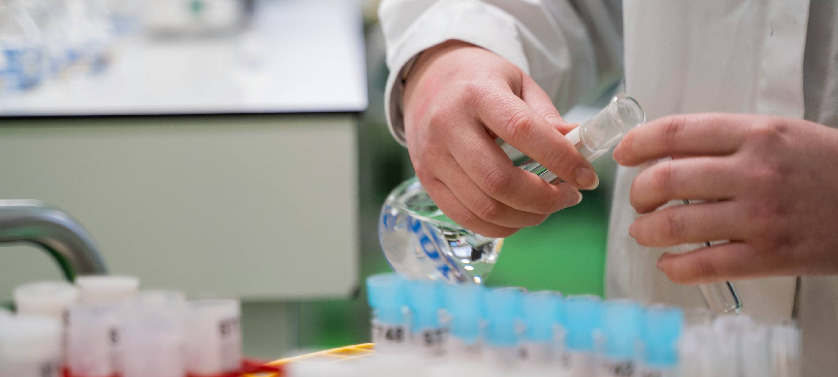Klimaneutralität in der Chemiebranche bis 2045
