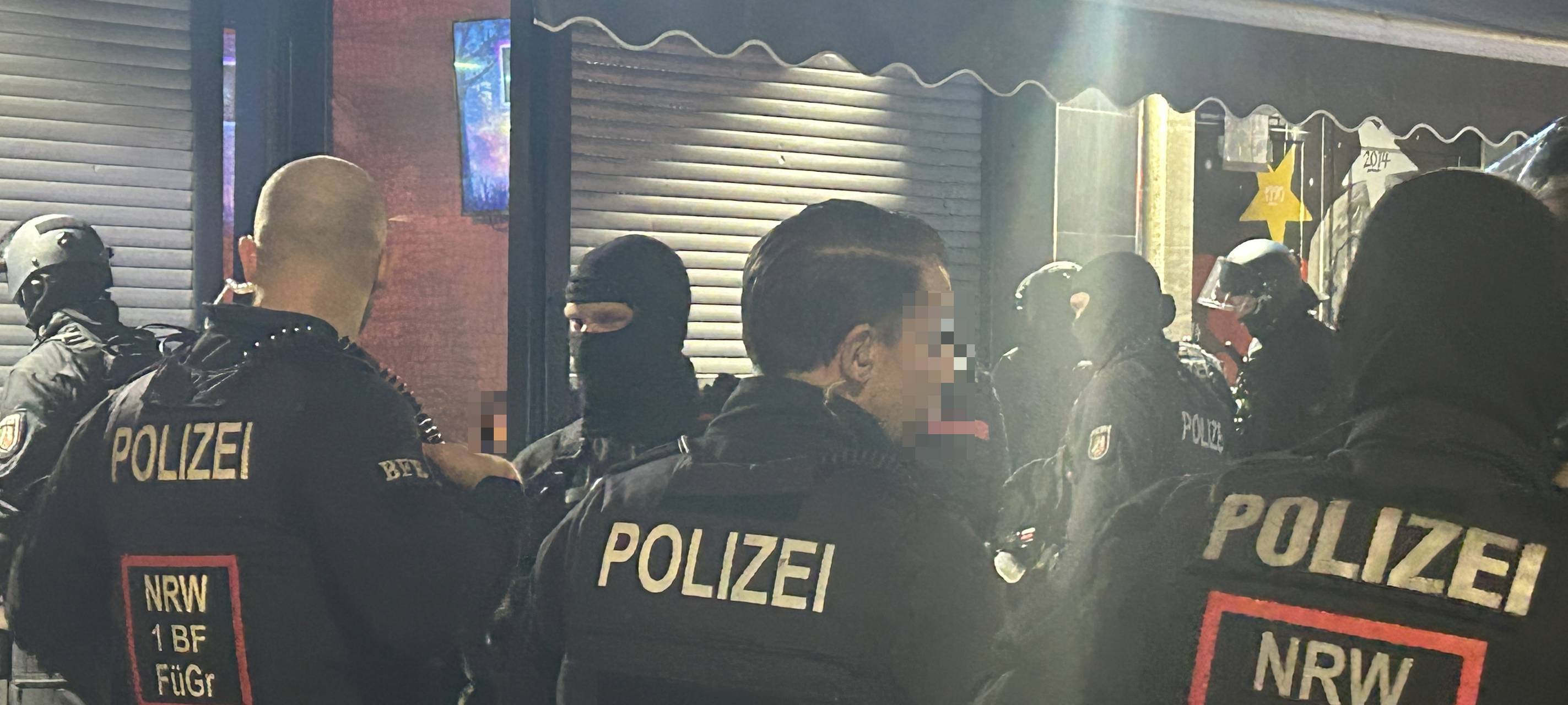 Glücksspiel-Verdacht in Shisha-Bar im Kwartier Latäng