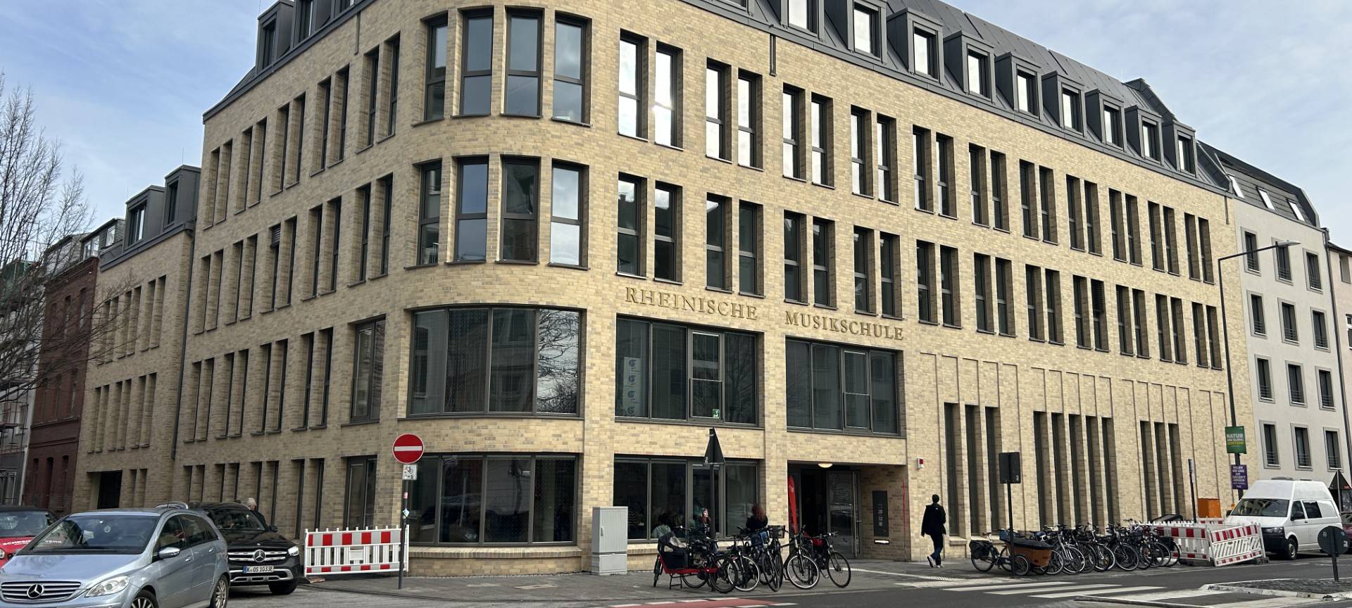 Rheinische Musikschule feiert Eröffnung in neuen Gebäuden