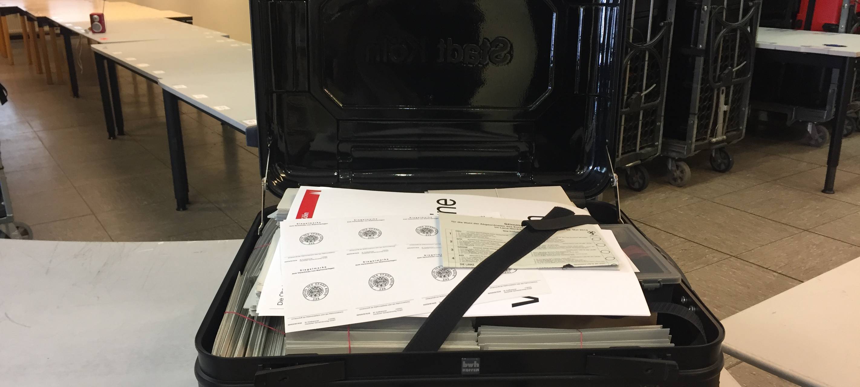 Europawahl: Wahlkoffer sind gepackt