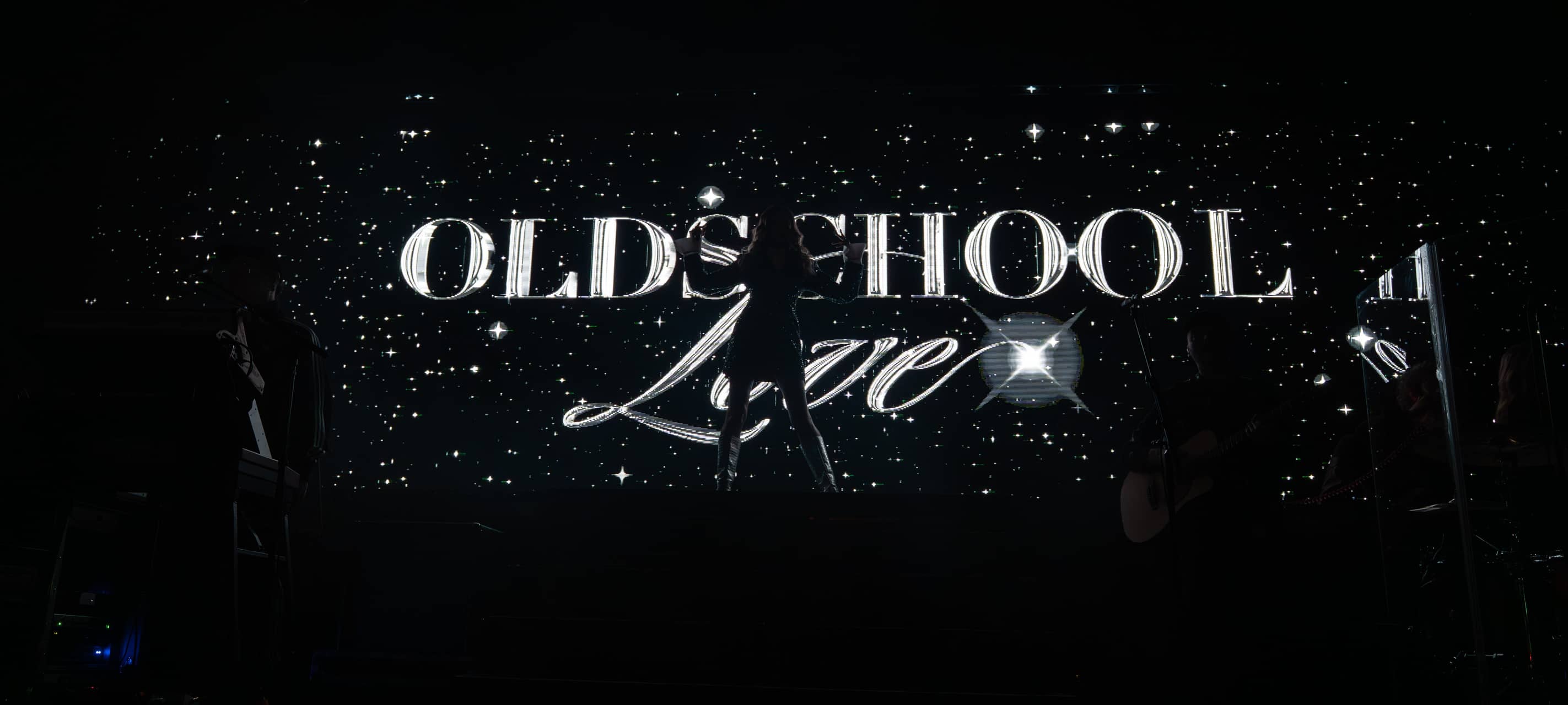 Leony trat im Kölner Carlswerk Victoria mit ihrer Tour "Oldschool Love" auf - der gleichnamige Titel ihres neuen Albums.