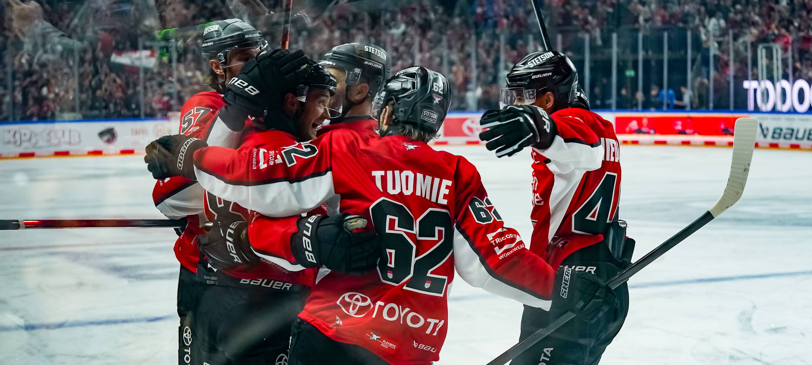 Siegesserie geht weiter - Haie gewinnen auch in Berlin