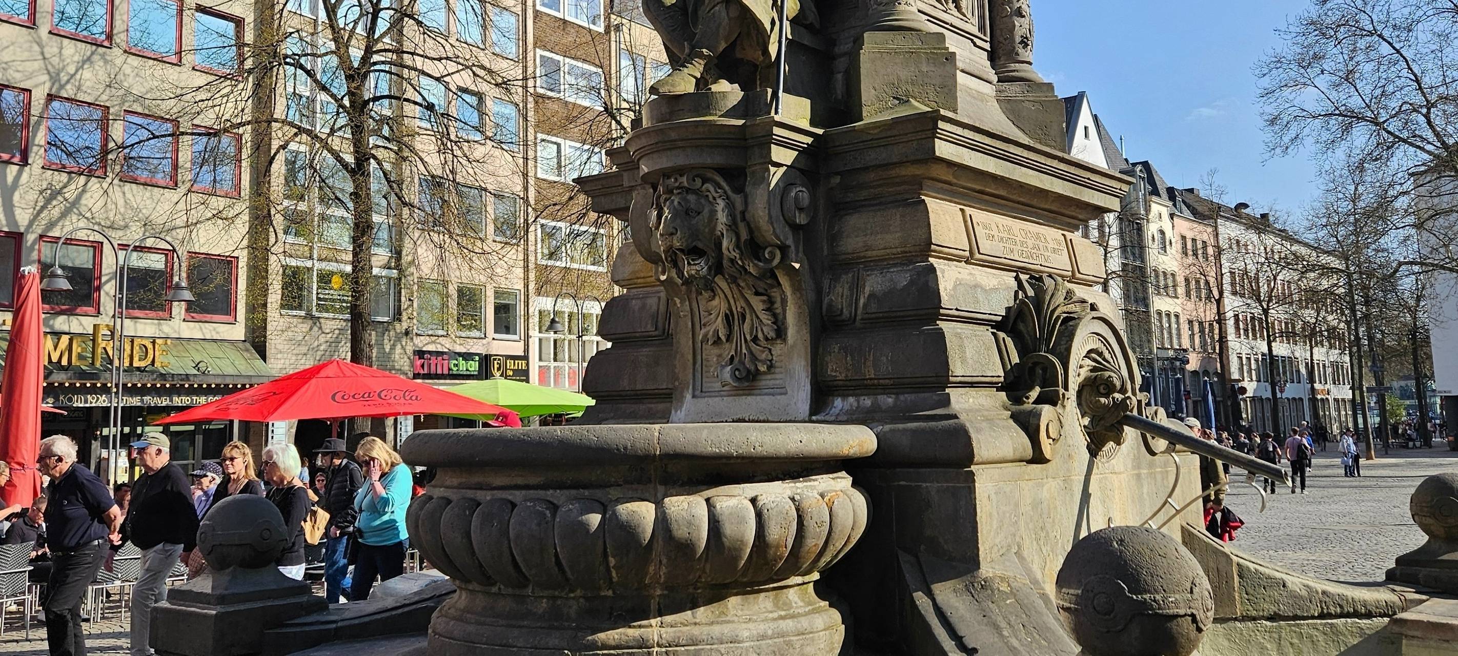 Über Tausend Menschen demonstrieren gegen Stadtbild-Aussage