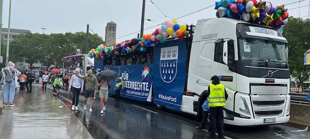 Große CSD-Demo: "Für Queerrechte – Viele. Gemeinsam. Stark!"