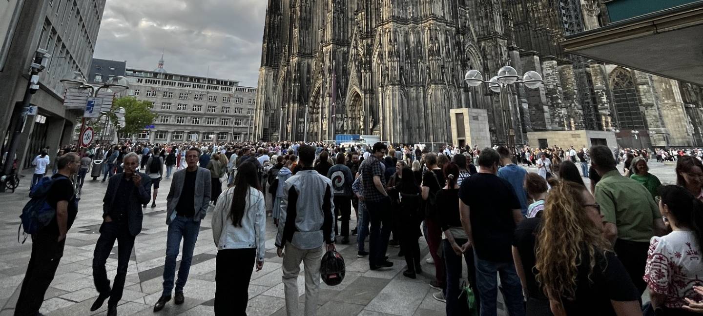 Tausende Menschen wollen Star-Organistin im Dom sehen