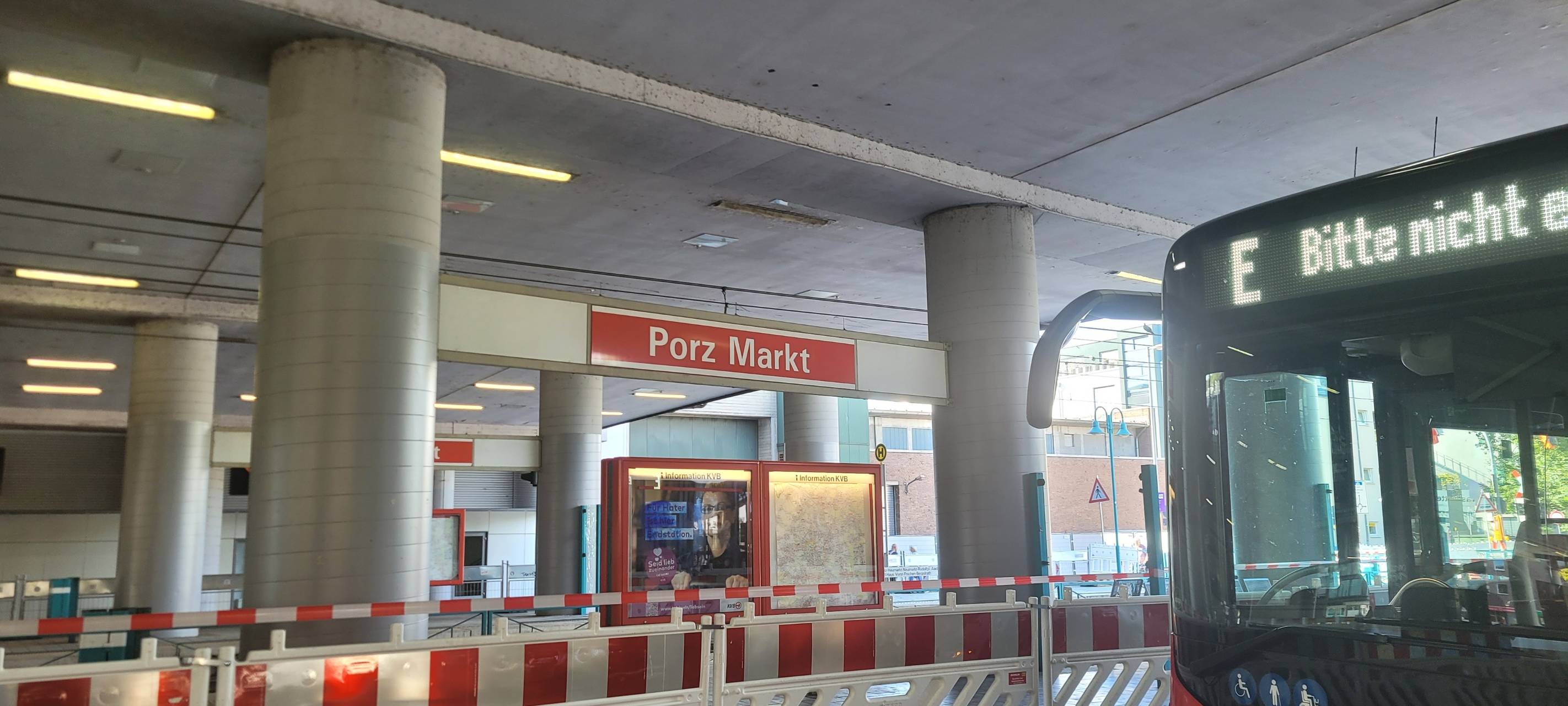 Freigabe von Ersatzbahnsteig Porz Markt verschiebt sich