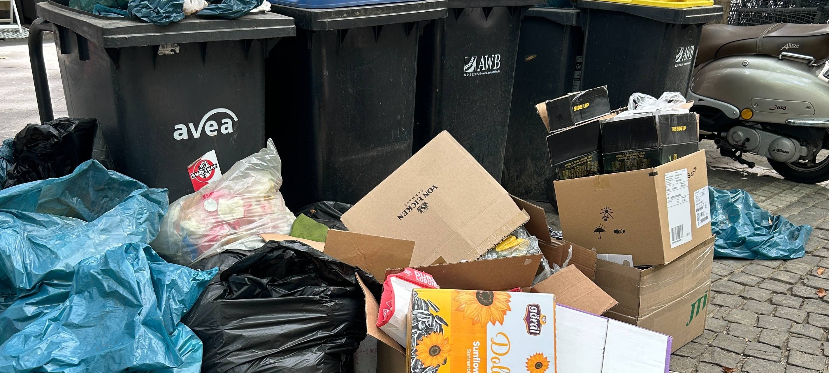 Stadt räumt in den Veedeln auf