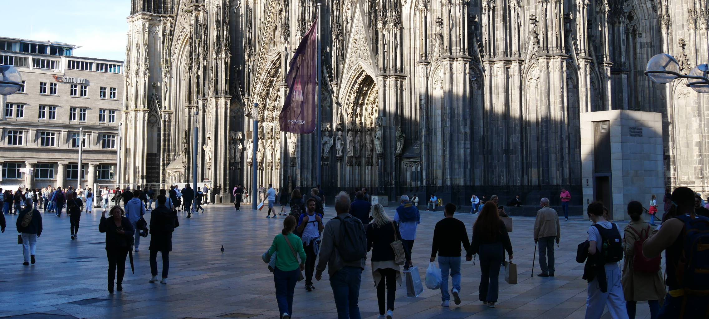 Ab Mittwoch Eintritt für den Kölner Dom