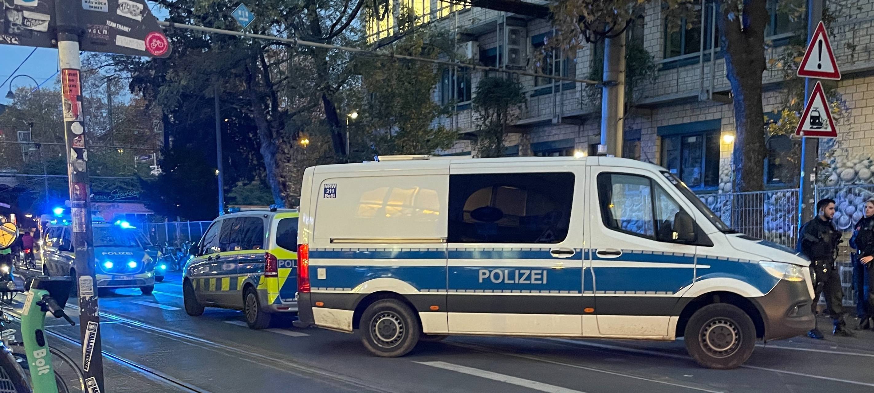 Vermeintliche Bedrohungslage auf Zülpicher Straße