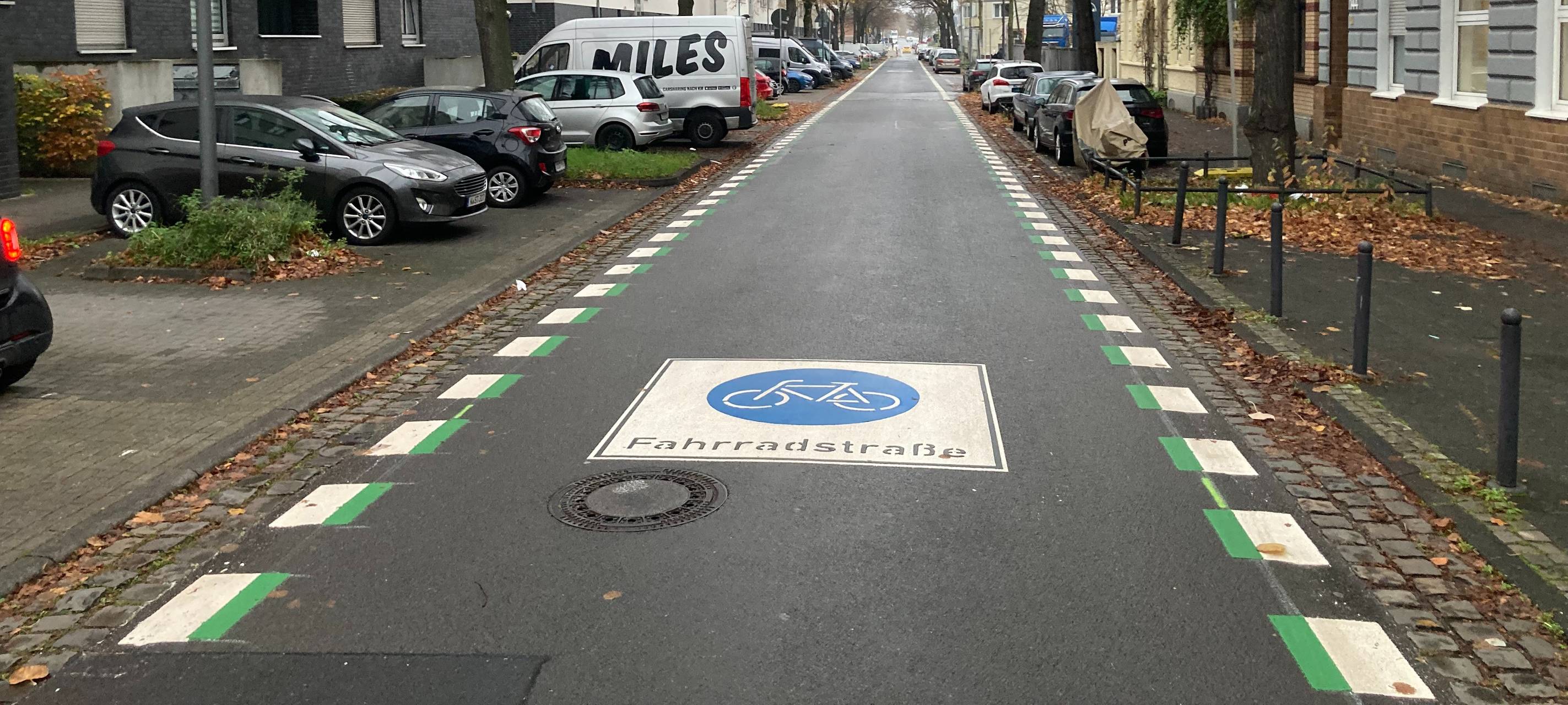 Neue Fahrradstraße jetzt auch in Mülheim