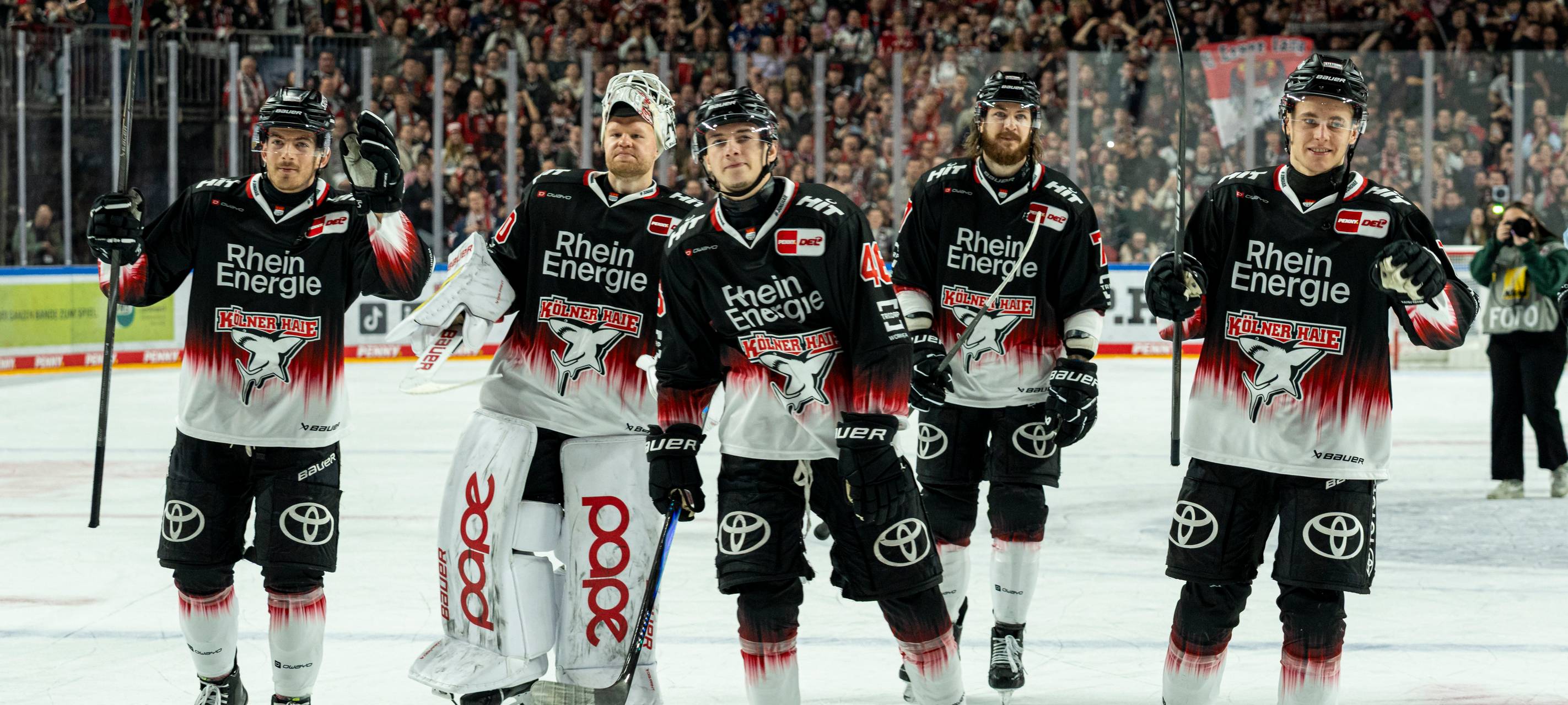 Kölner Haie feiern Saisonabschluss mit Fans