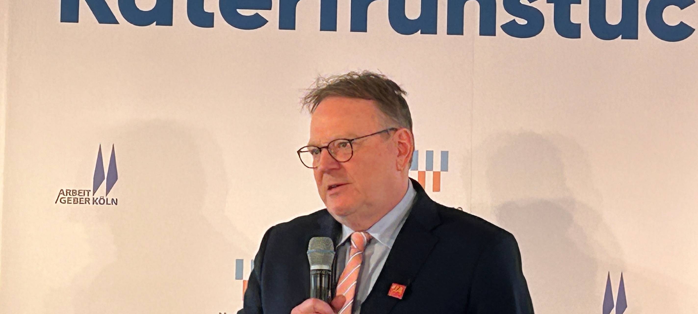 Traditionelles Katerfrühstück der Arbeitgeber Köln