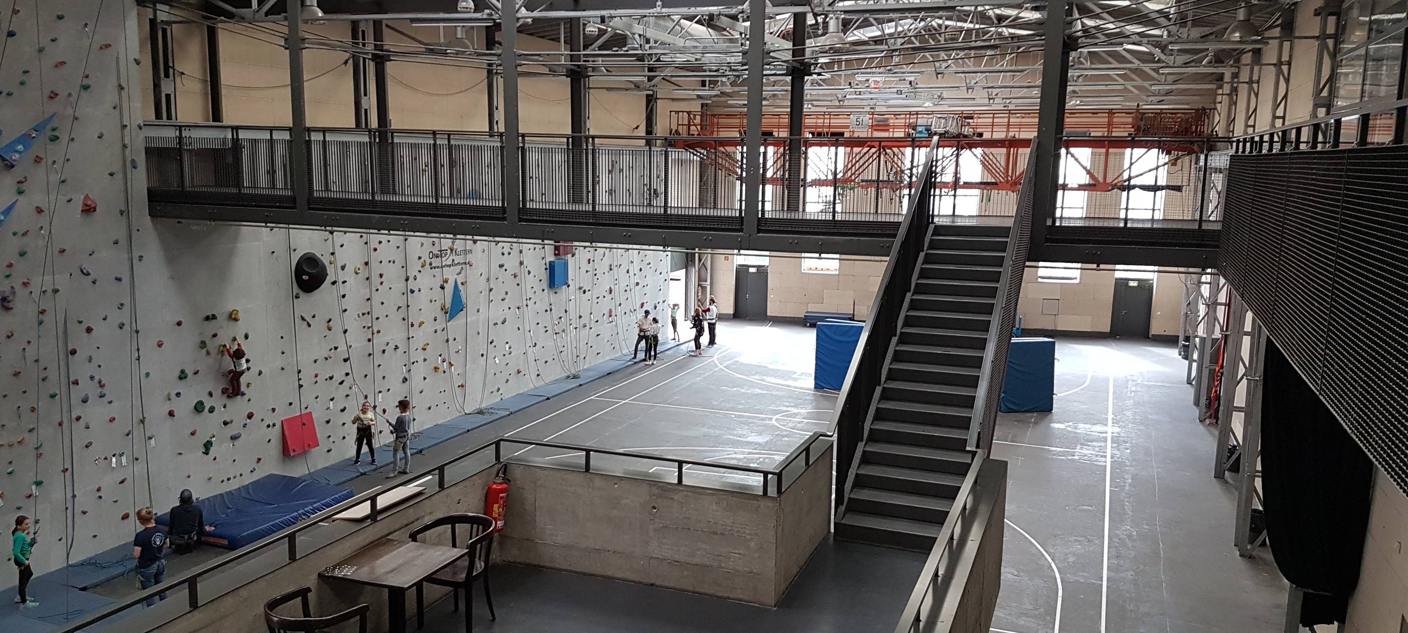 Die Abenteuerhallen