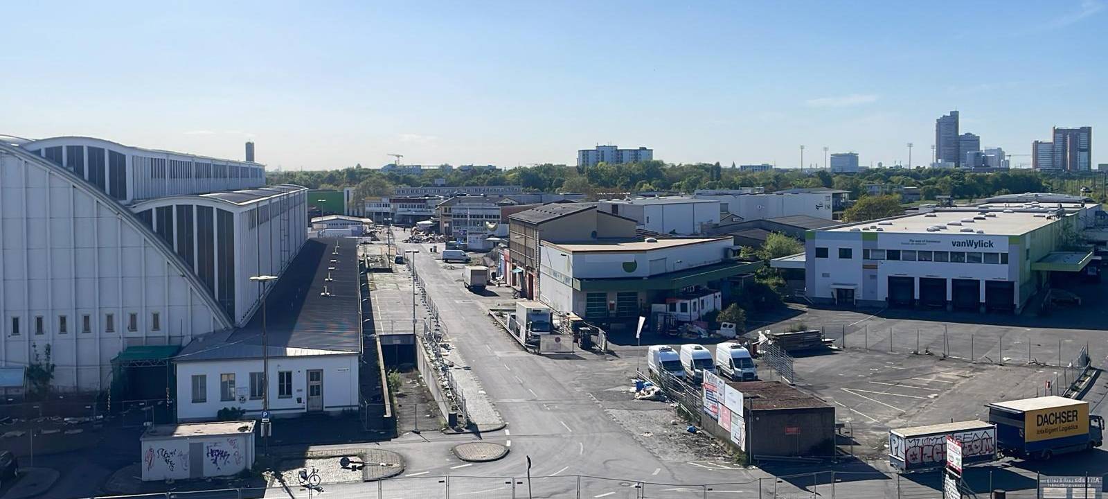 Müll auf altem Großmarktgelände bleibt weiter ein Aufreger