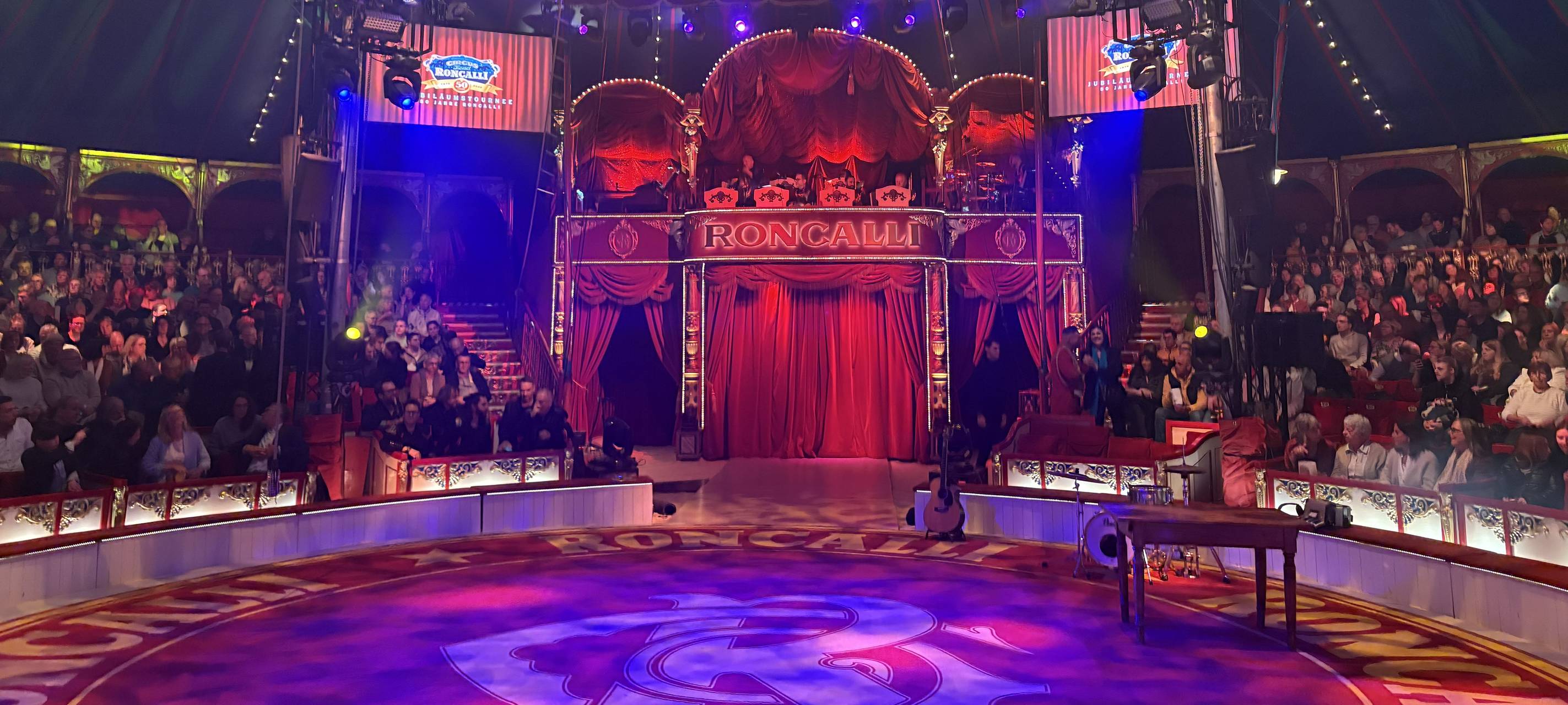Circus Roncalli feiert 50. Geburtstag