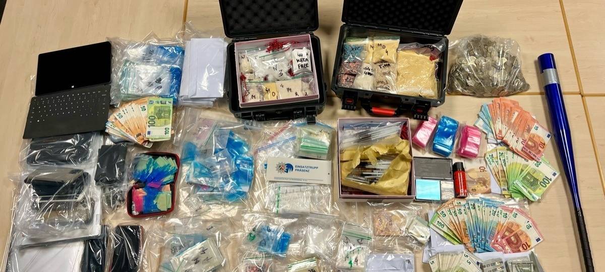 Altstadt: Polizei entdeckt 1,5 Kilo synthetische Drogen