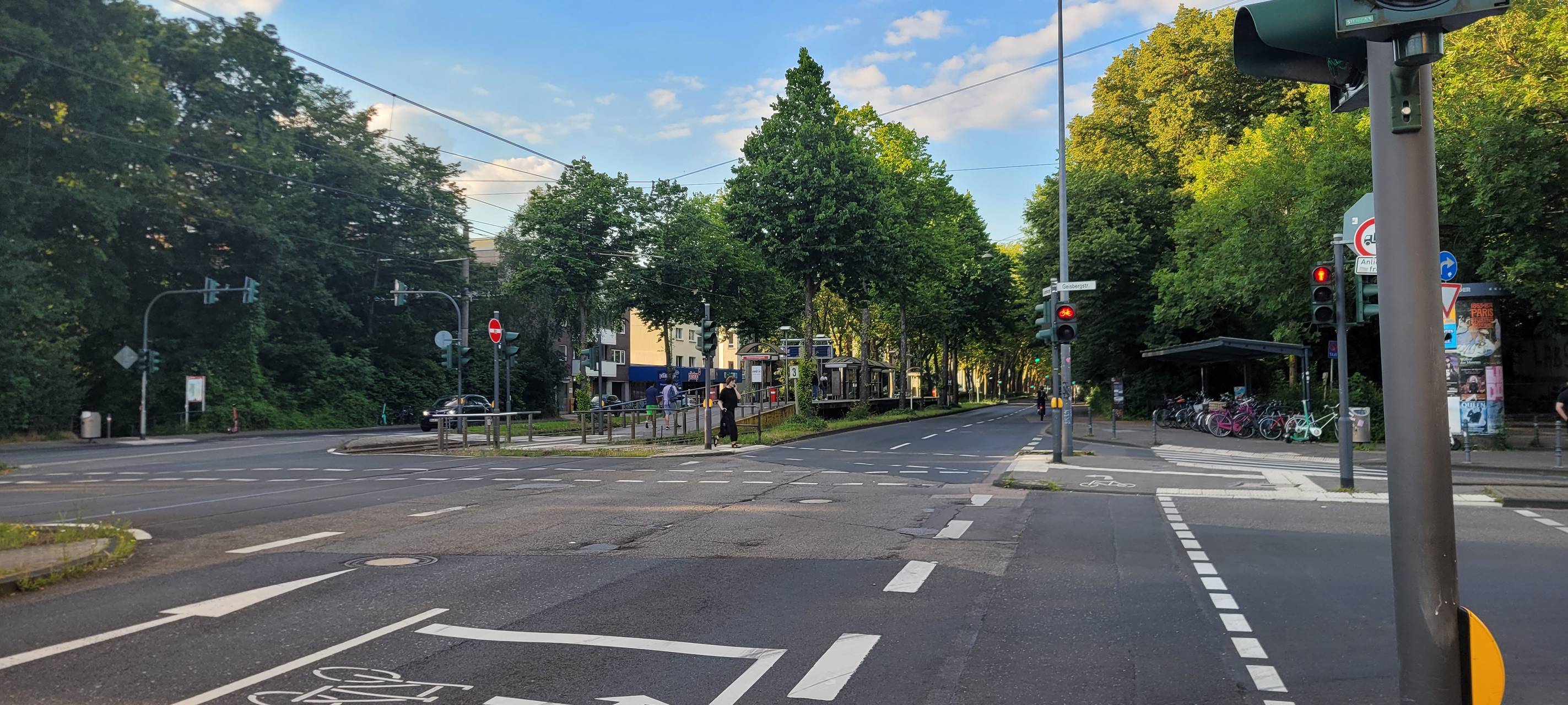 Stadt denkt über Fahrradspur auf der Luxemburger Straße nach