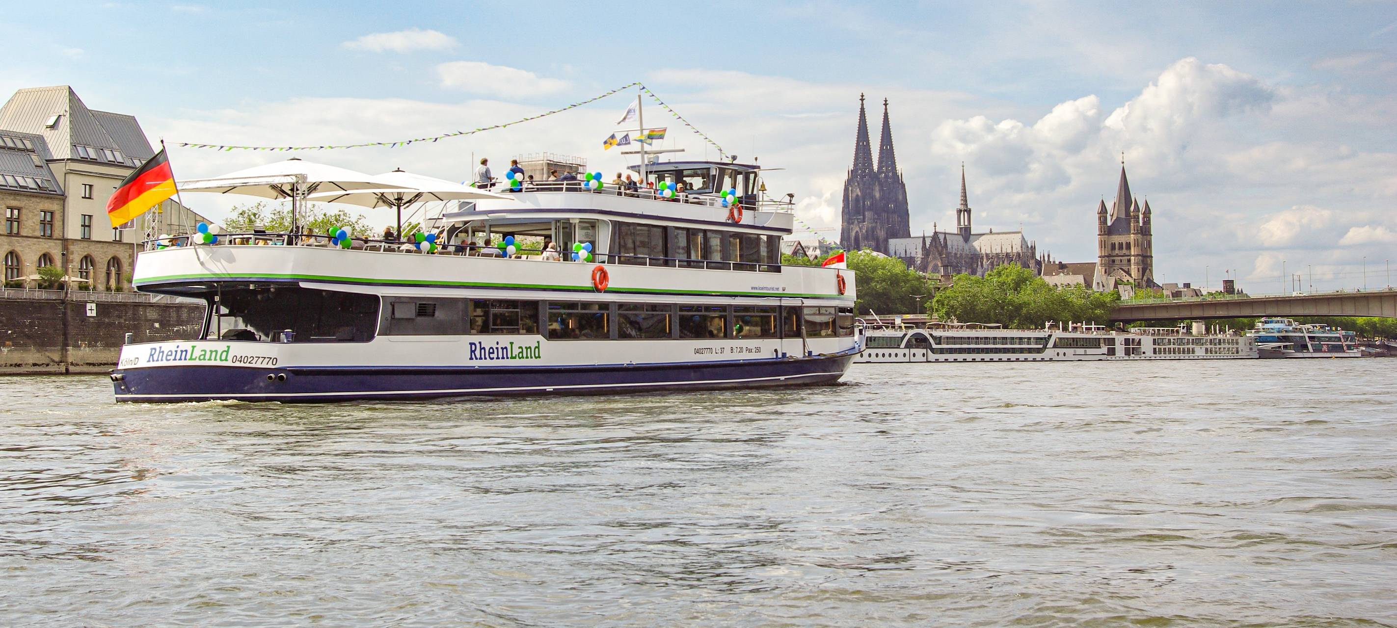 Schiff RheinLand wird zum Biergarten