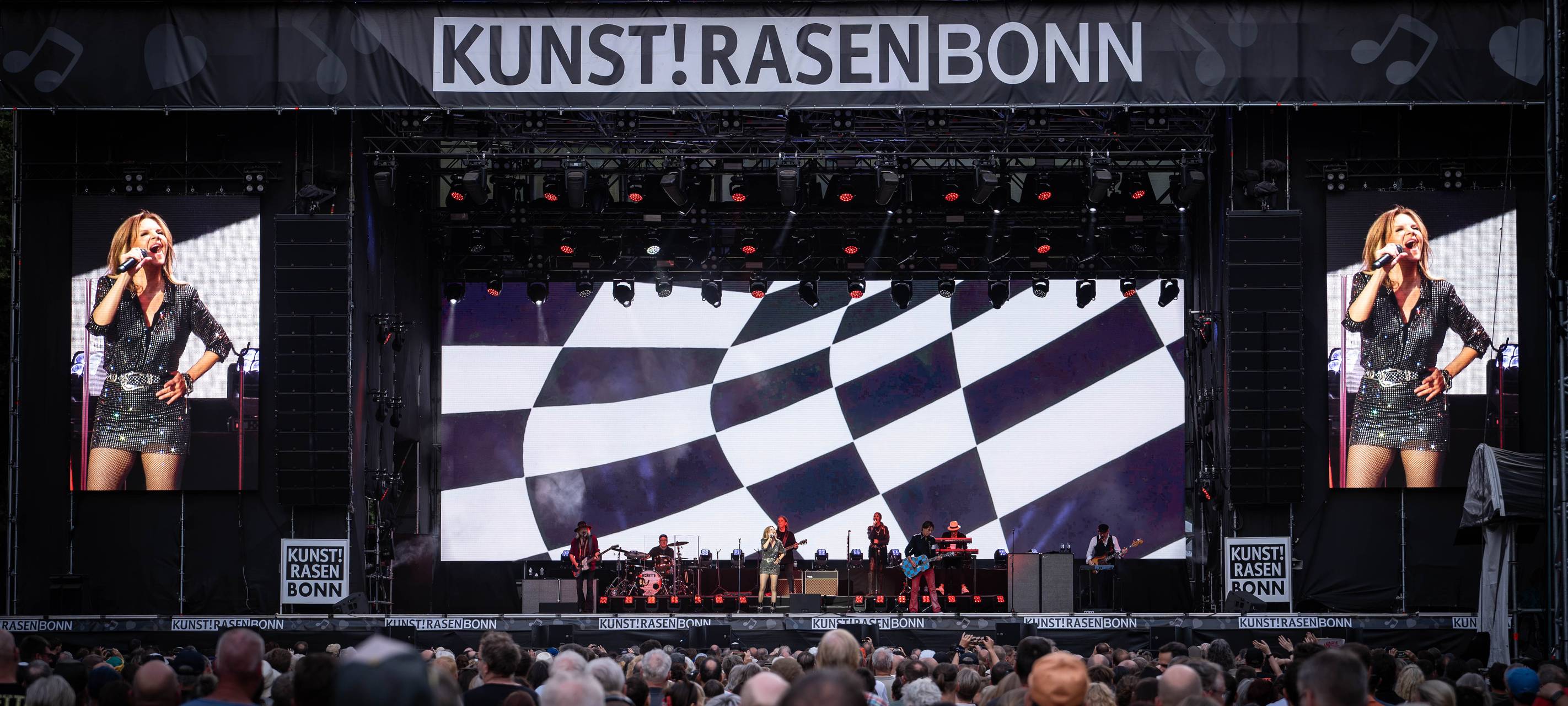 40 Jahre Roxette. 40 Jahre Songs fürs Herz - Live auf dem Kunstrasen