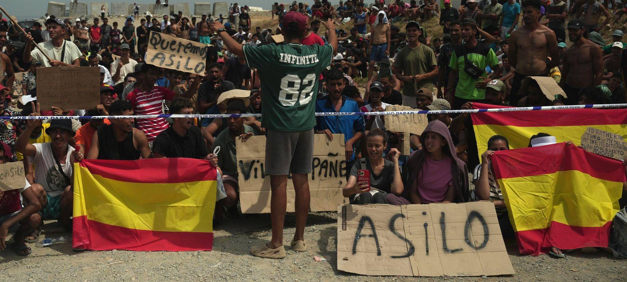 Migranten in Ceuta