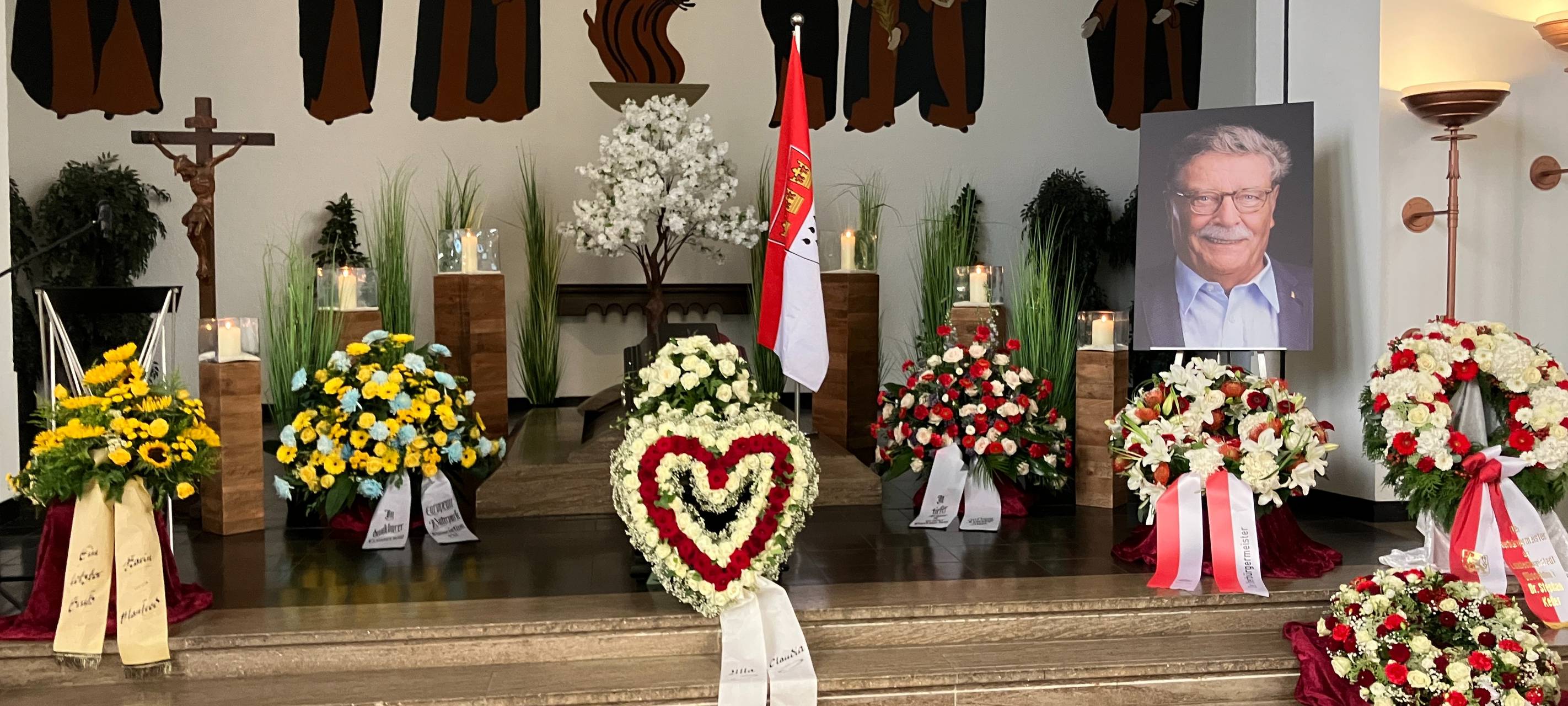Früherer Kölner Oberbürgermeister Schramma beigesetzt