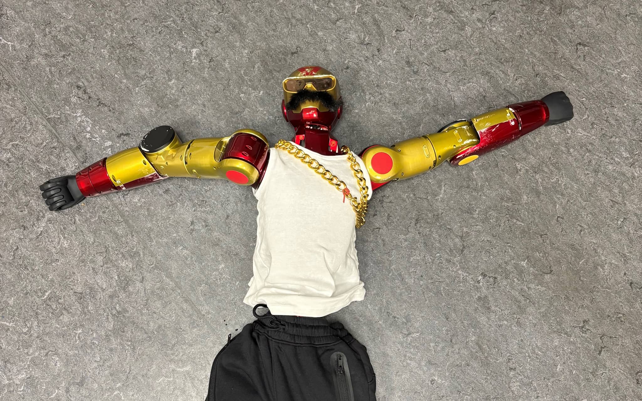 Sexueller Übergriff durch Roboter auf den Ringen